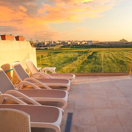 Inni Holiday Home With Infinity Pool Għarb Eksteriør billede